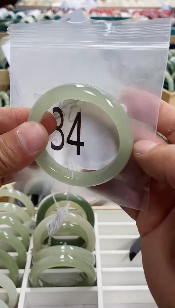 未镶嵌手镯和田玉和田玉手镯 54.7圈口 34号