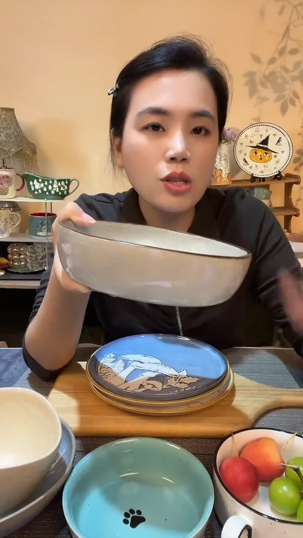 瓷片7.8英寸麻点异形碗 微瑕介意勿拍