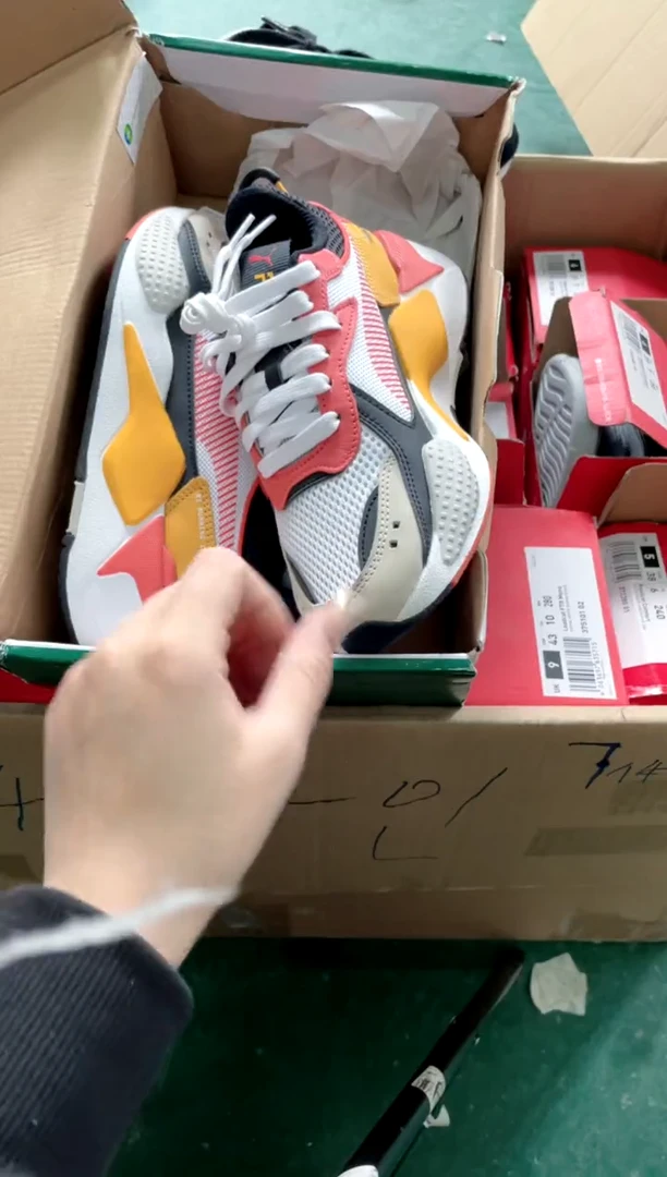 彪马时尚休闲运动鞋35.5M   K60