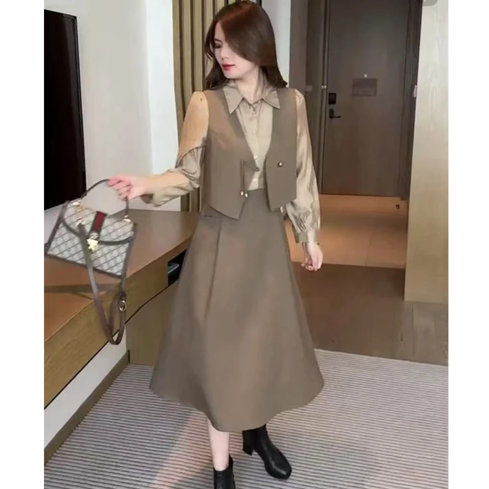 秋季新款气质高级感套装女时尚连衣裙洋气马甲两件套7003#