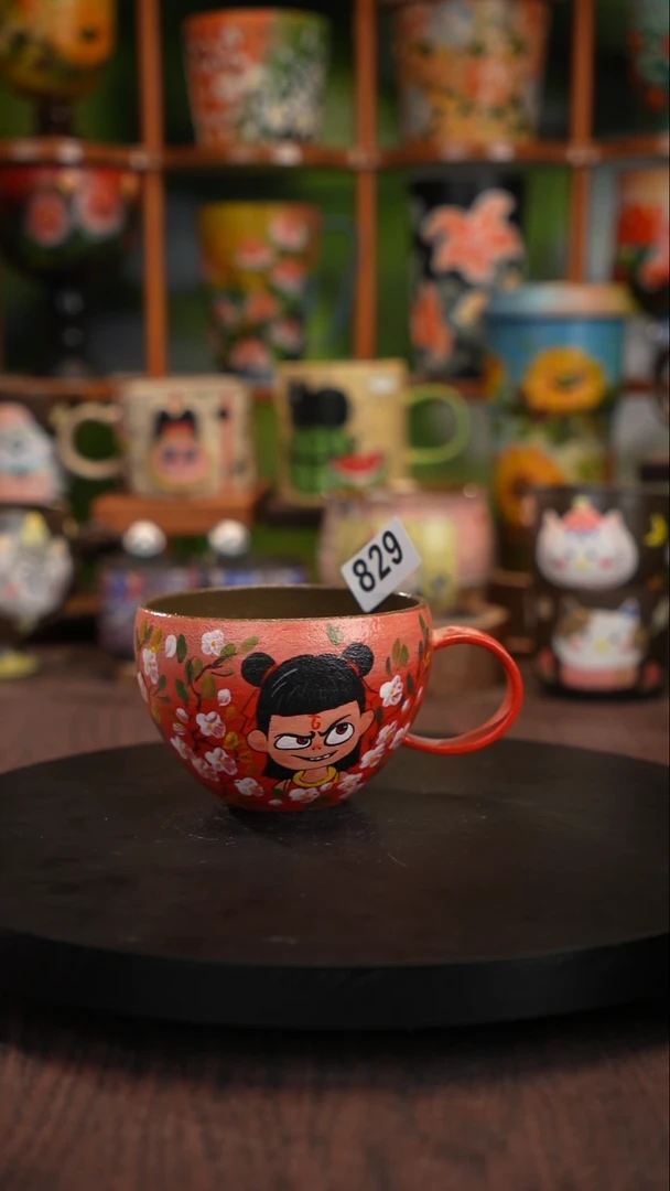 釉下手绘陶瓷紫砂杯