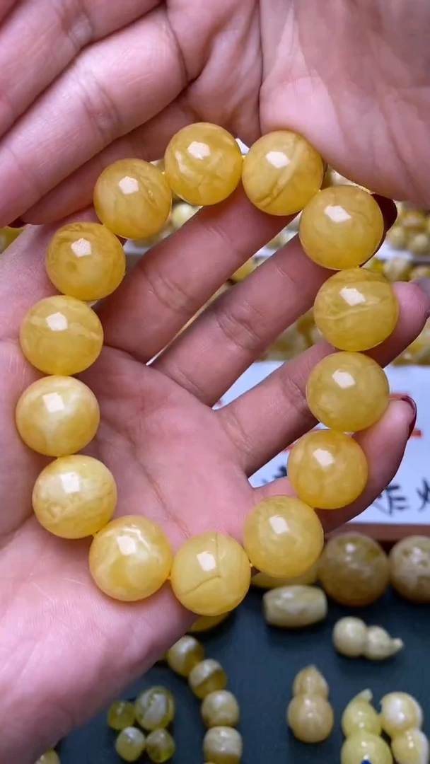 裸石蜜蜡未镶嵌葵.66 尺寸16+微瑕