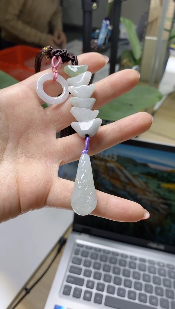 【闪购商品】翡翠颈饰未镶嵌天然缅甸翡翠A货