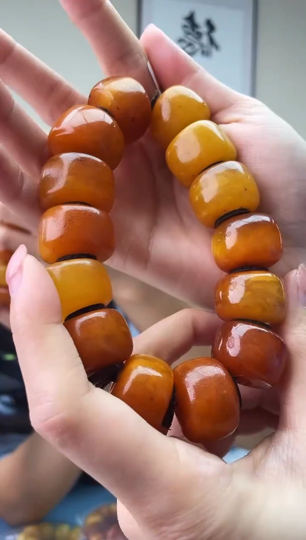 琥珀未镶嵌珠宝奇石T0微瑕假一罚十，多样性发一件