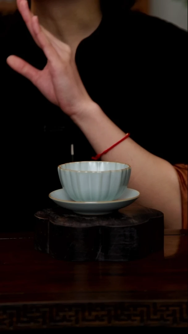 杯雅*子客服组合 联系客服核对