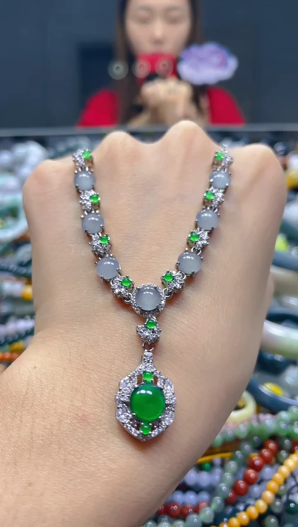 颈饰未镶嵌翡翠多样性择优发货