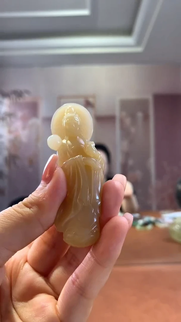 和田玉未镶嵌挂件立体观音造像