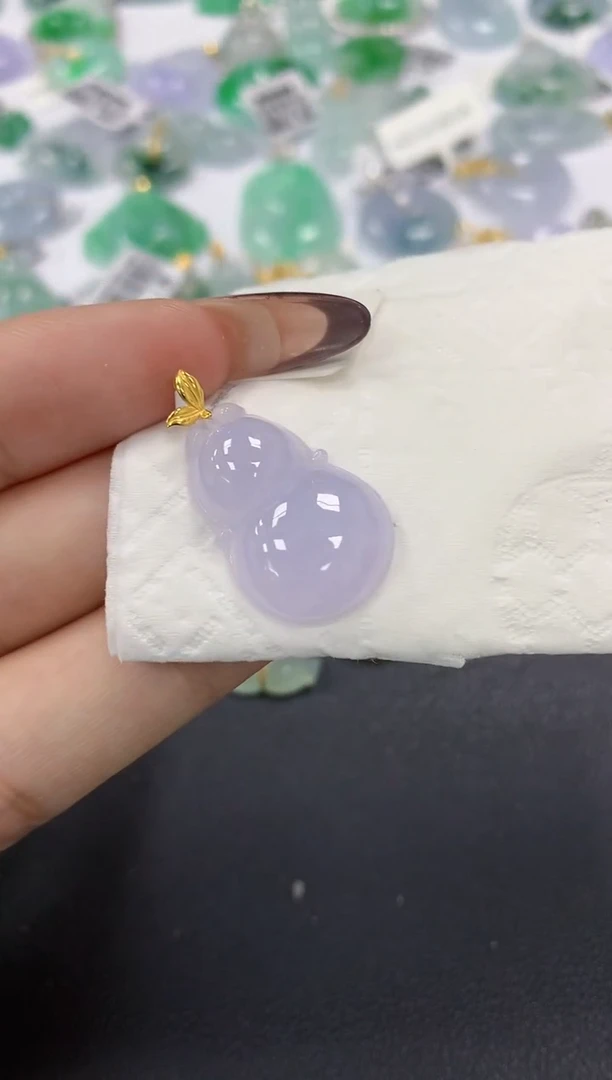 颈饰18K金镶嵌翡翠a货假一赔三支持复检百元上9元证书费自理