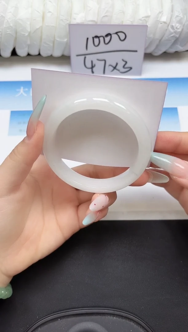 未镶嵌手镯石英质玉166-61