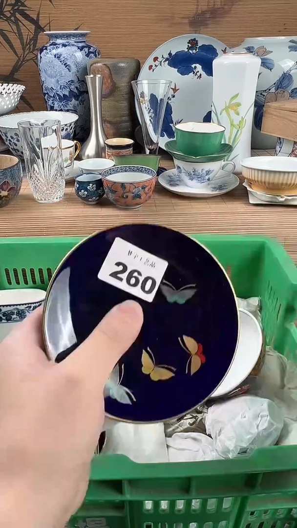 瓷片J**e瓷片 260