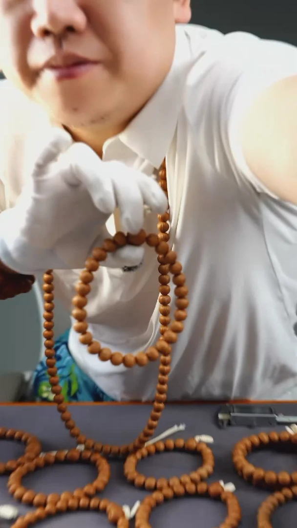 吊坠猴头核桃土豪11.9三围