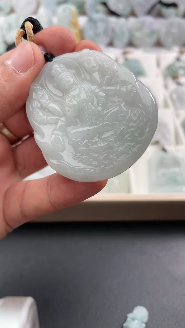 颈饰未镶嵌翡翠26/01/03/187