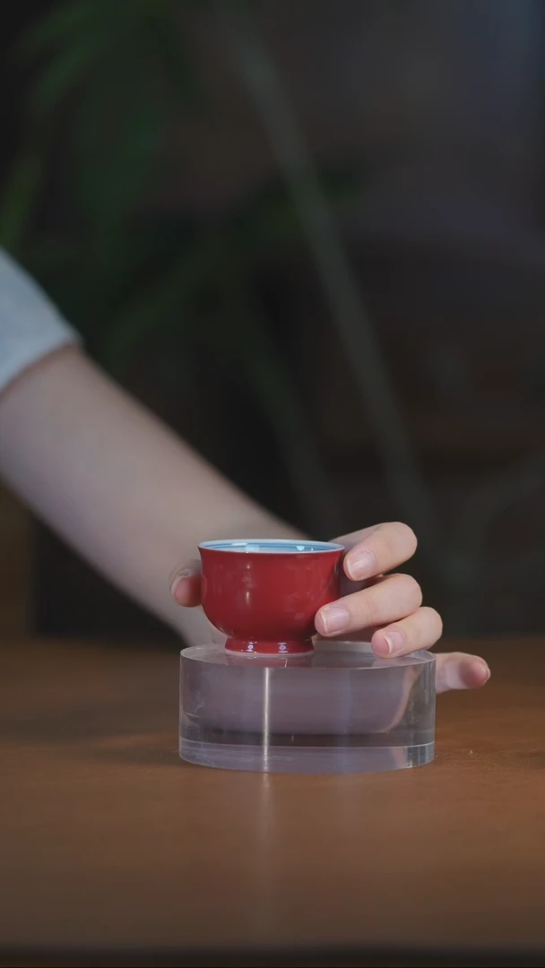 记红内绘菊花卢士杯