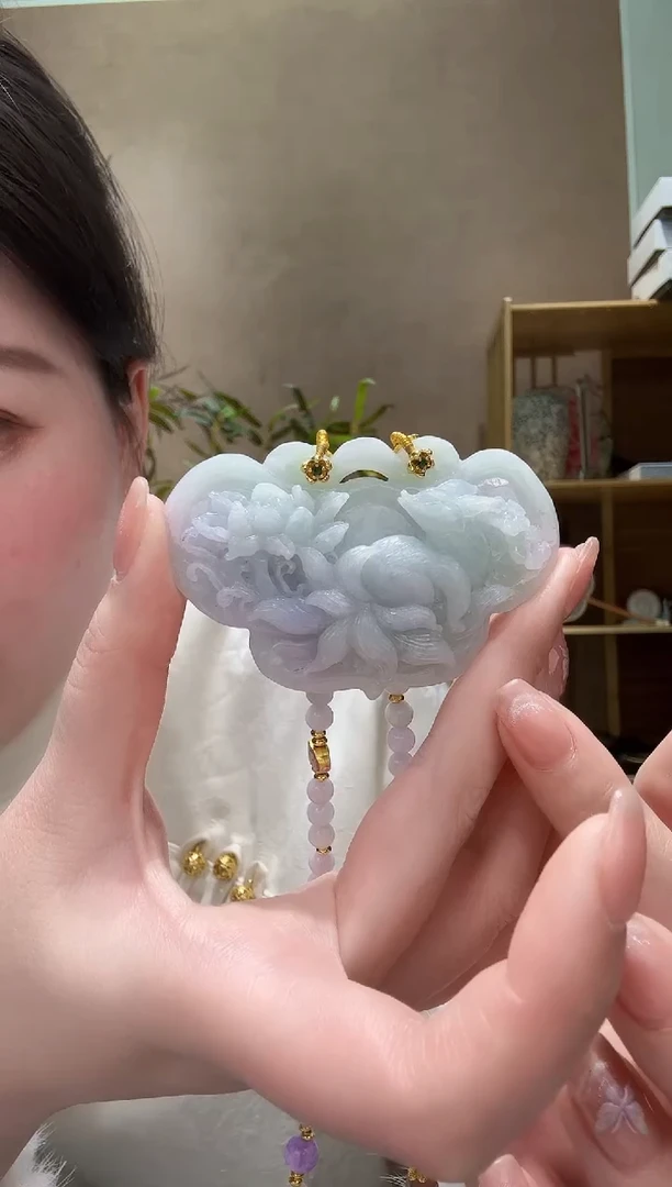 【闪购商品】翡翠颈饰未镶嵌吊坠