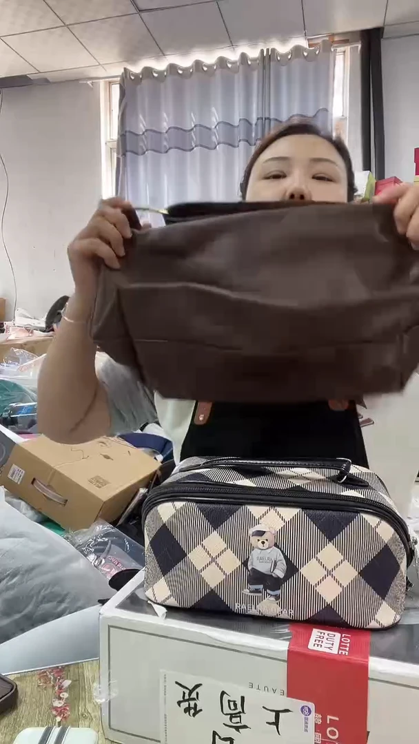 牦牛剖层皮革琪老板女包1号店超好看发图片款