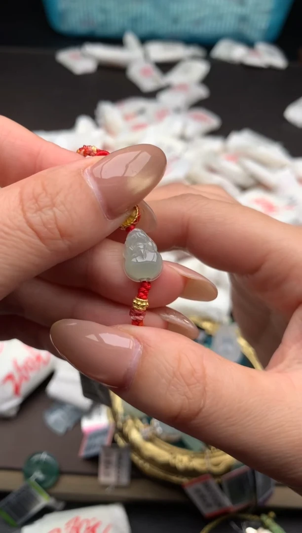 【闪购商品】翡翠手绳未镶嵌一