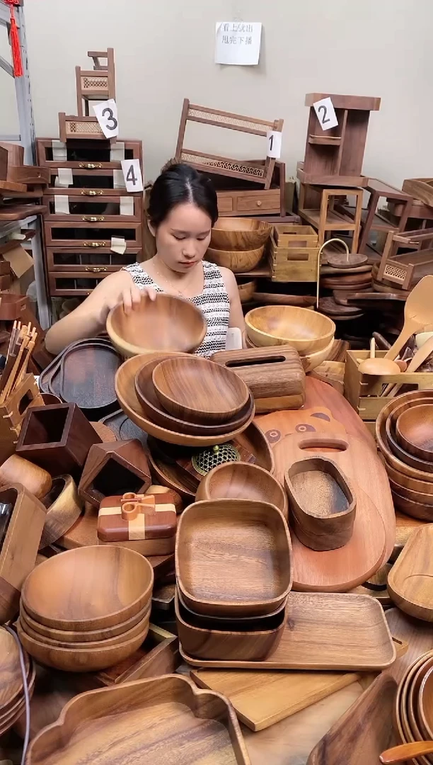 南美胡桃木碗20*7cm 内销 A