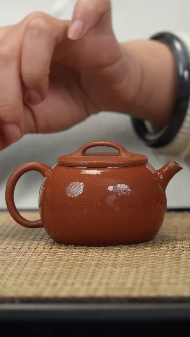 【闪购商品】紫砂茶壶黄降坡井栏