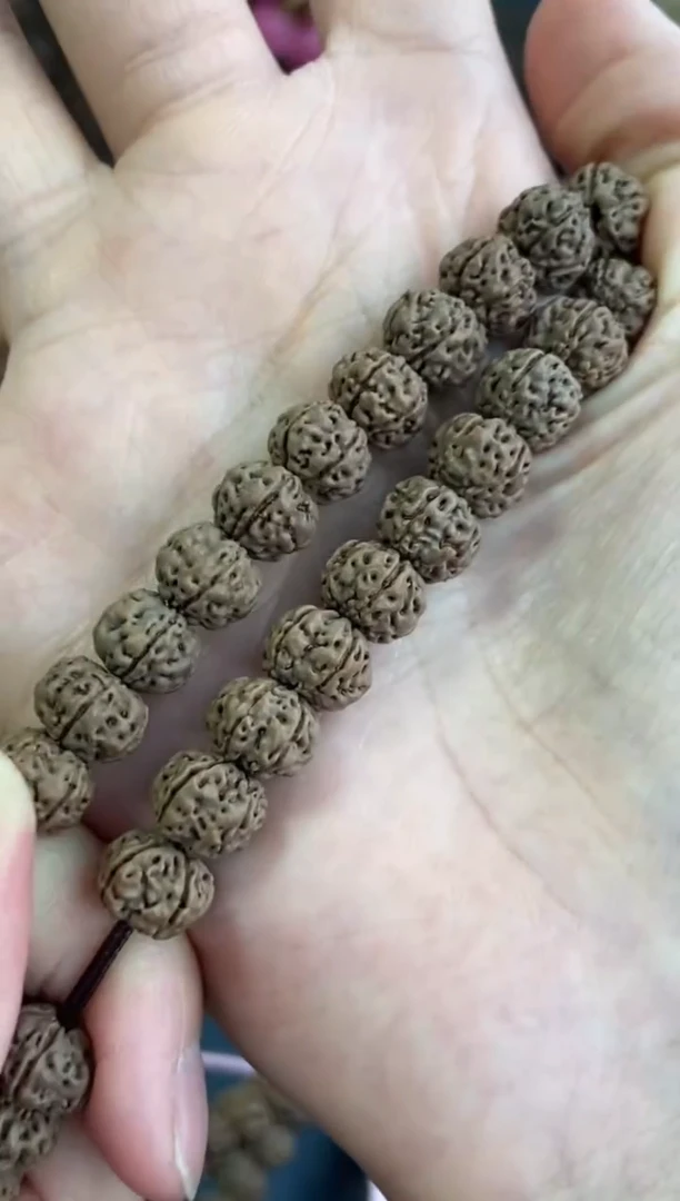 手串金刚菩提831凹底梅花长串9-12mm