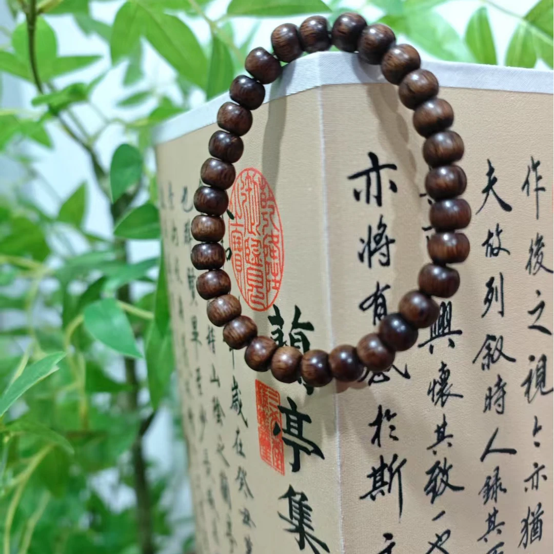 【满意宠粉】Rsp0635富森红土沉香手串 片珠0.8单圈"（多样性发货）