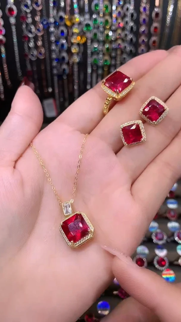 【闪购商品】红宝石吊坠(赠链)银S925镶嵌10