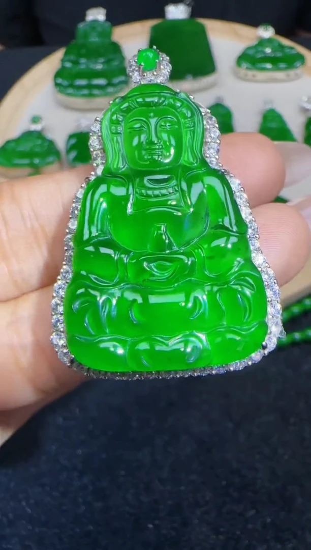 未镶嵌定制翡翠翡翠吊坠80