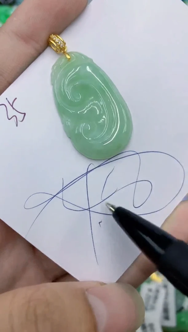 翡翠未镶嵌颈饰1111111111