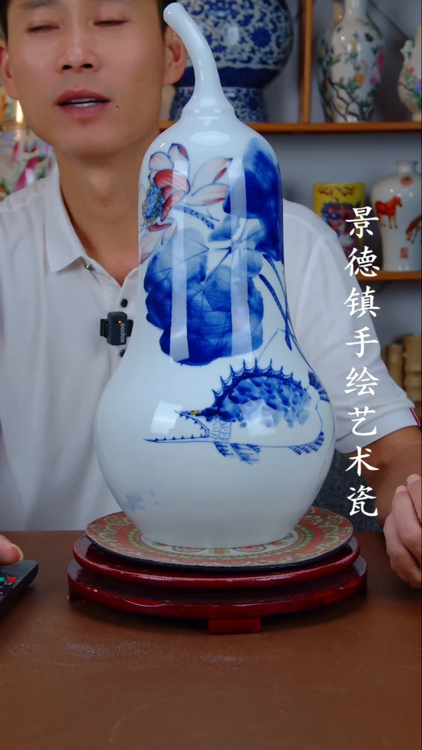 现代景德镇手工手绘陶瓷摆件16