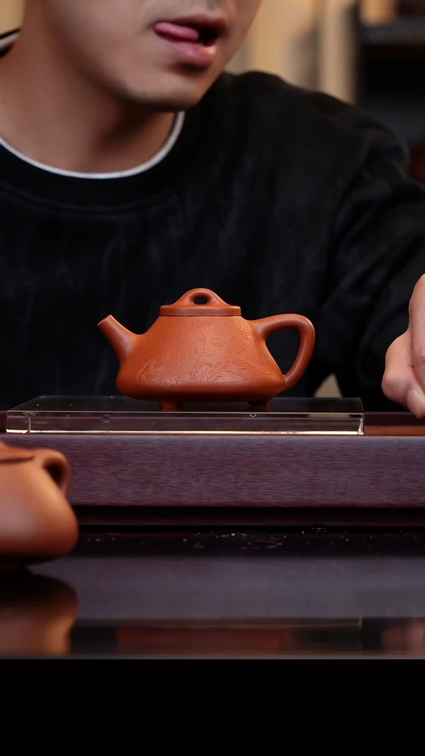 茶壶紫砂大红泥全手子冶刻绘180cc