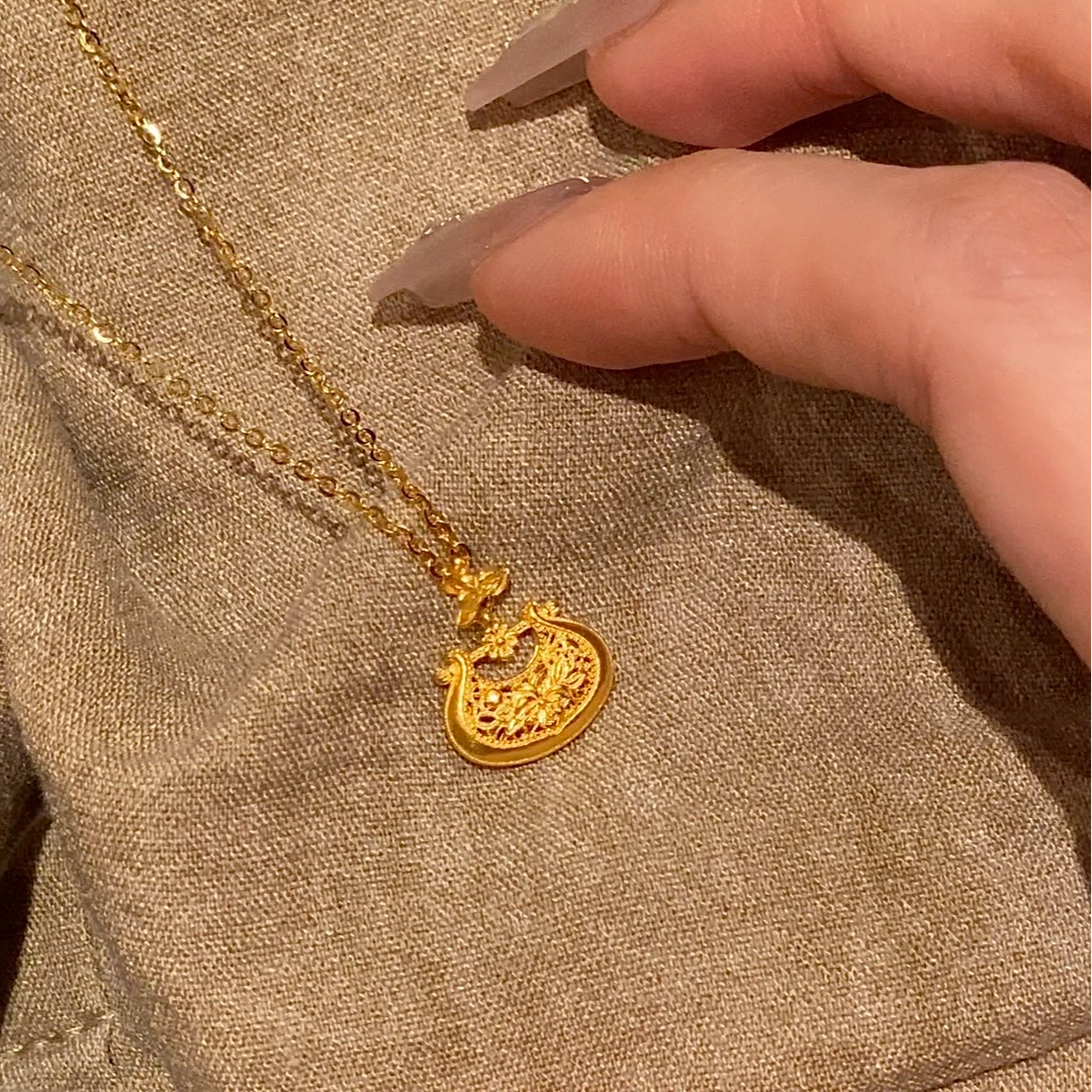 铜合金项链 新中式金色莲花平安锁项链复古高级感小众精致毛衣链