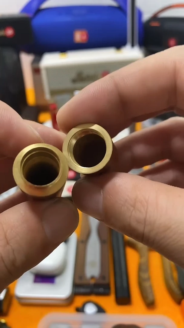 瓷片闪购商品 如图所示