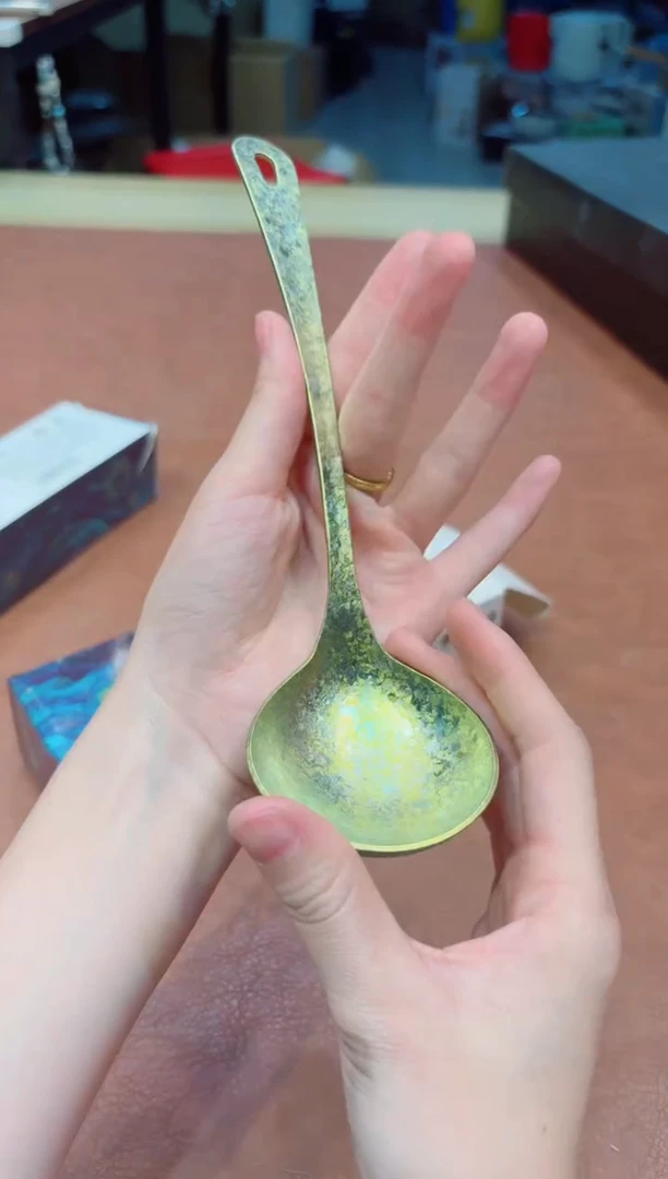 小狐狸海外瓷器哇哇哇