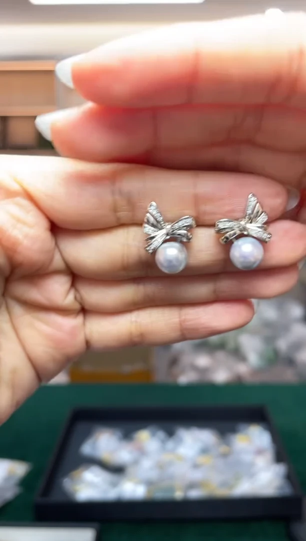 银S925镶嵌淡水珍珠·多样性发一件