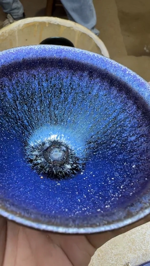 茶盏43朱秋敏龙窑开窑现场2000