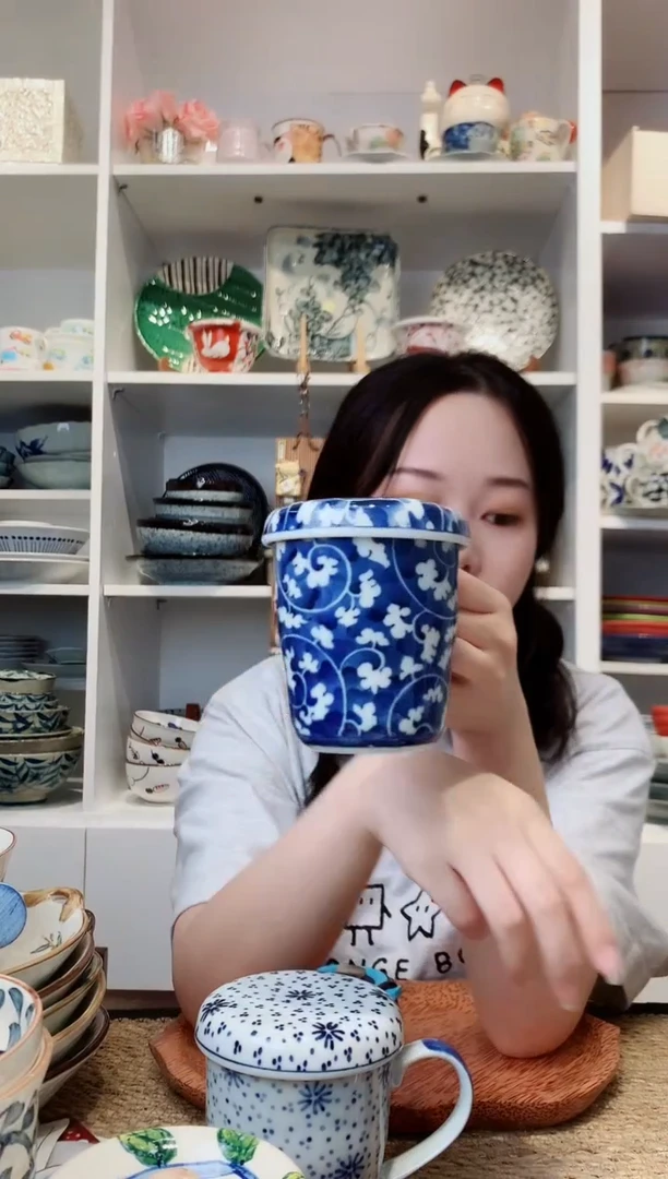 陶瓷日本进口藤花唐草盖杯