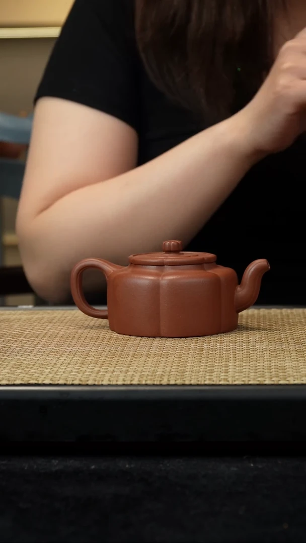 茶壶紫砂紫泥梅花周盘200cc