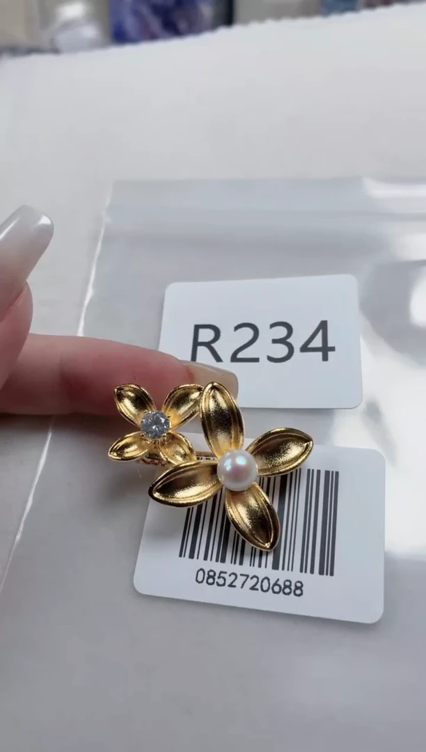 未镶嵌胸针淡水珍珠R234