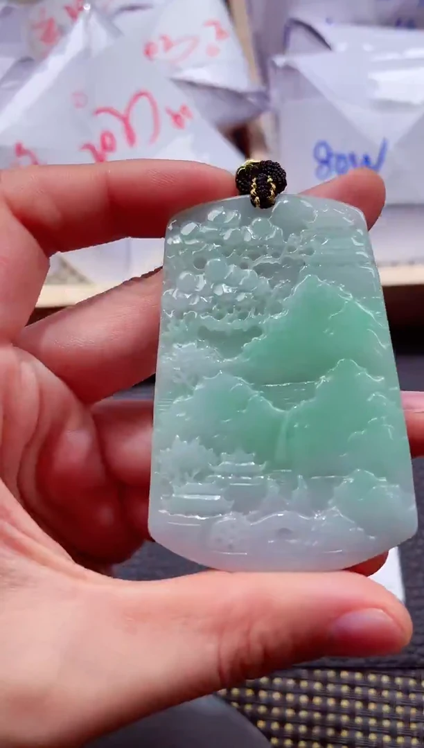 未镶嵌挂件翡翠000888