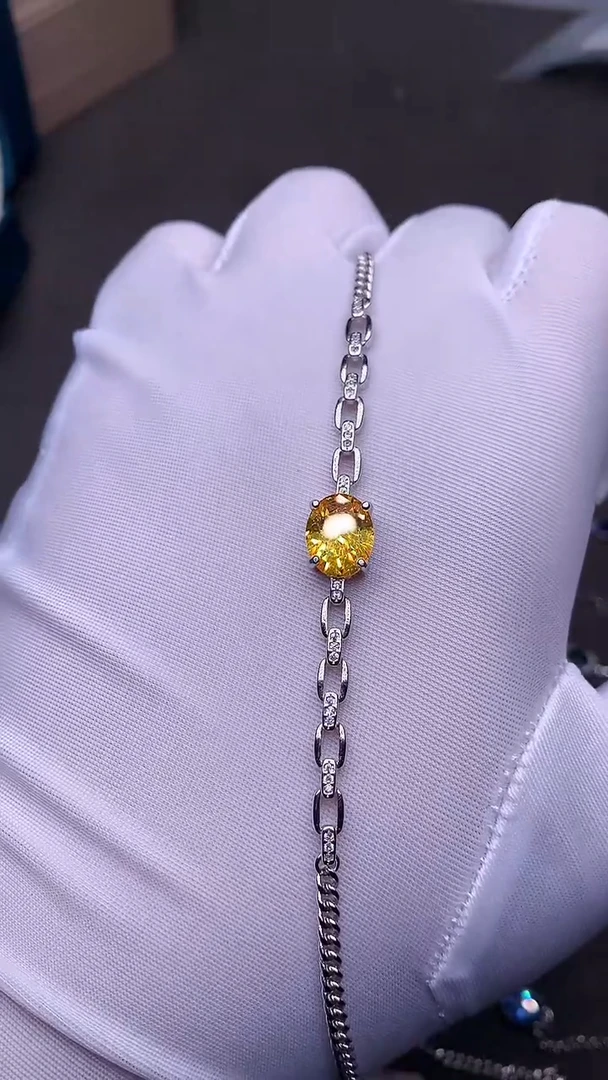 【闪购商品】彩色蓝宝石手链银S925镶嵌......