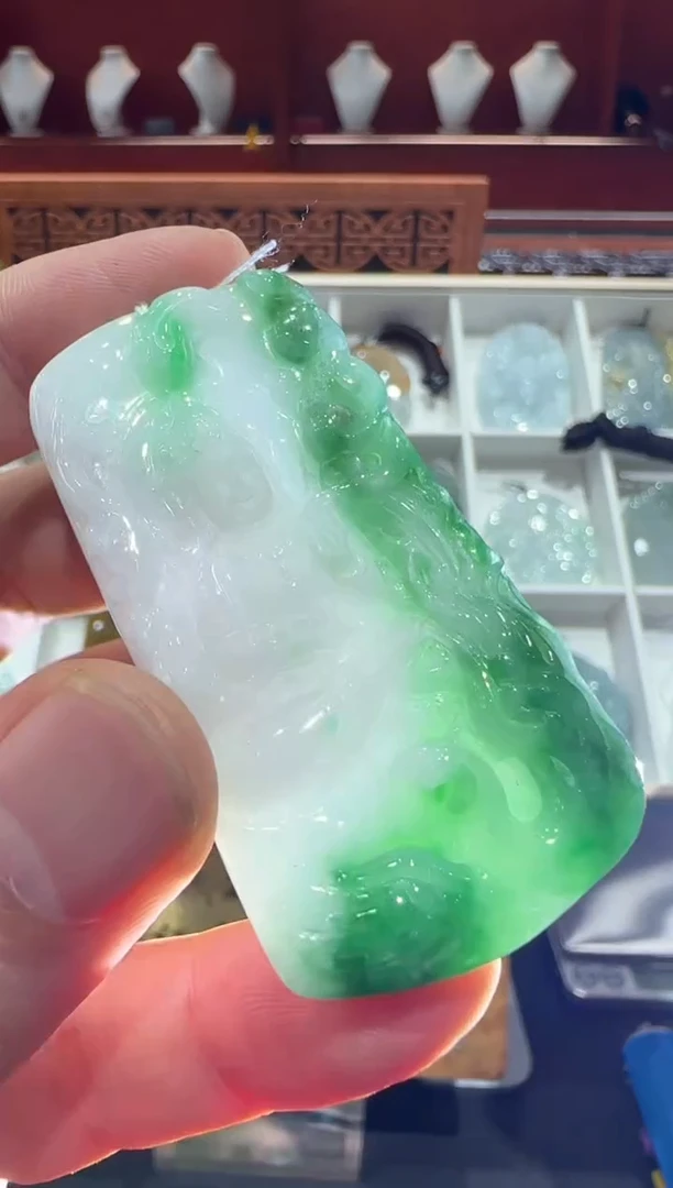 未镶嵌挂件翡翠A货翡翠多样性孤品