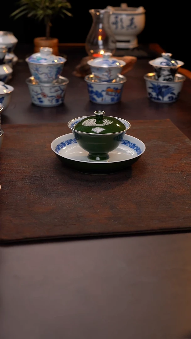 ??桃子盖碗包银口1桃子壶承1