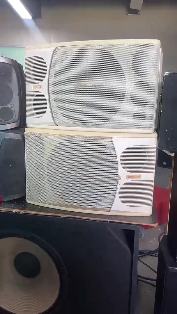 8新不包邮  12寸卡包音响  KTV音响  运费到付