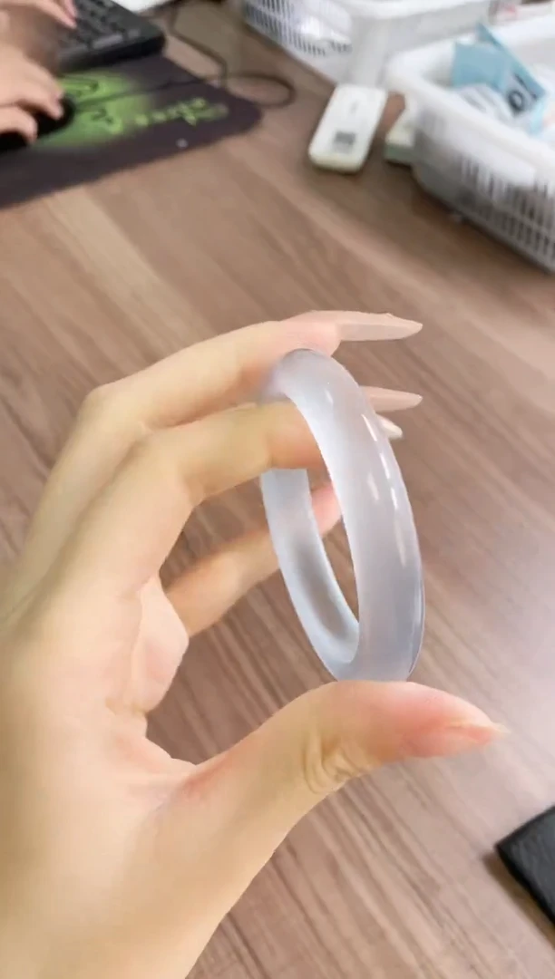 未镶嵌手镯石英质玉359-54
