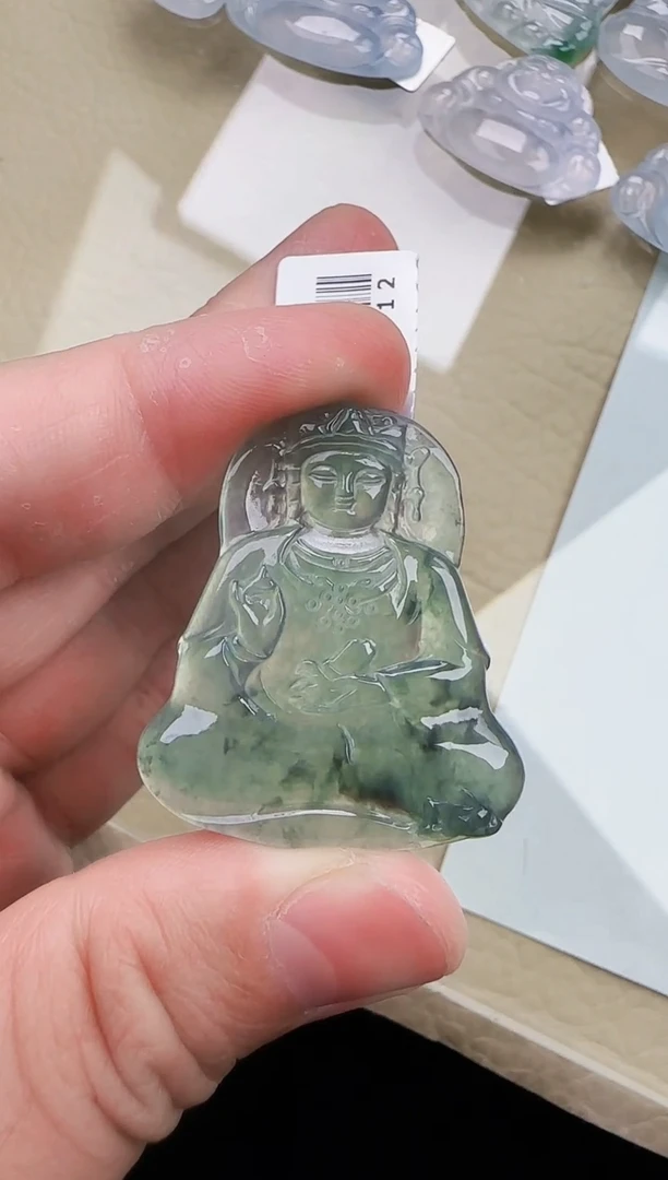 颈饰未镶嵌翡翠缅甸翡翠a货