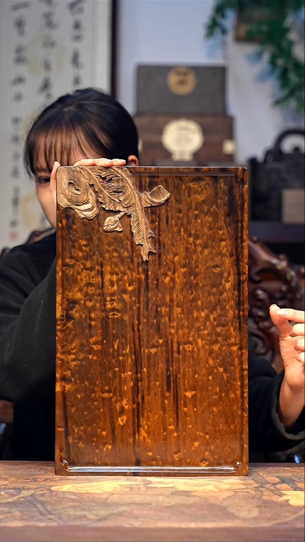 金丝楠小叶桢楠【50】雨滴纹 绿料 一木整雕 纯干料茶盘 尺寸42*26