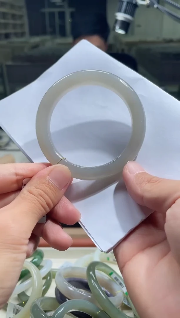 未镶嵌手镯和田玉55-56圈口 5678