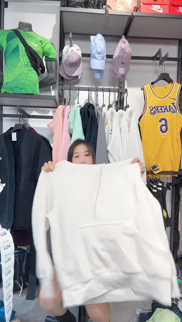 1719    编码 瑕疵款直播间过款为准 尺码 M160