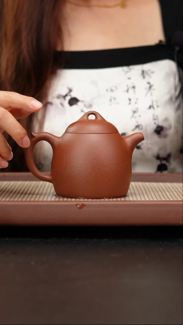 茶壶紫砂紫玉金砂秦权260