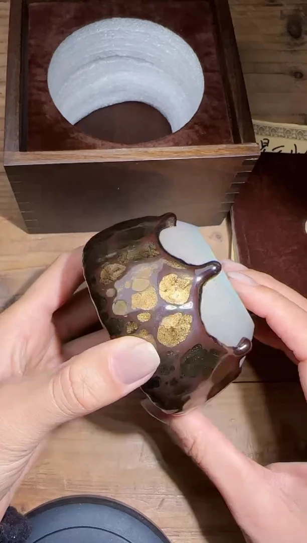 【闪购商品】茶盏黄美金精品建盏分享293