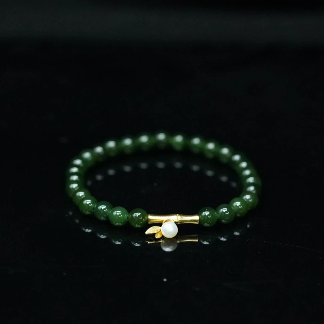 1和田玉碧玉手串/001334保利厦门拍卖